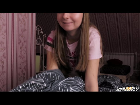 ❤️ בלאָנדי סאַקס די BFF ס דיפּלי און באַקומען קום אין איר מויל ☑ פּאָרנאָ ביי yi.porn-mz.ru ❌️❤